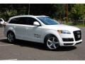 Calla White - Q7 3.0 TDI quattro Photo No. 8