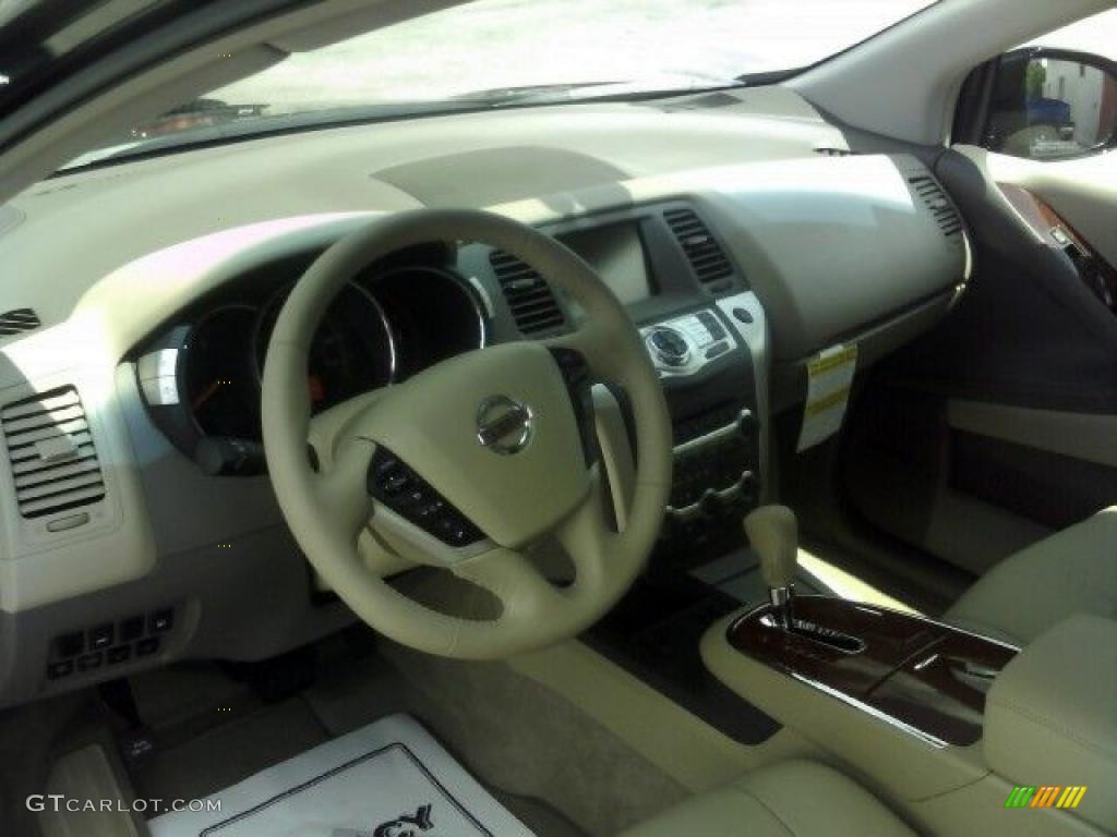 2010 Murano LE AWD - Super Black / Beige photo #7