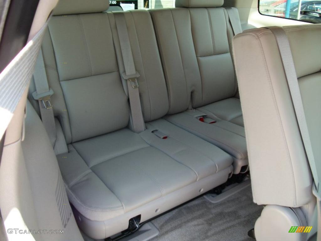 2010 Tahoe LT 4x4 - Taupe Gray Metallic / Light Titanium/Dark Titanium photo #28