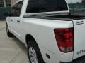 White - Titan SE Crew Cab Photo No. 5