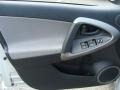 Classic Silver Metallic - RAV4 4WD Photo No. 6