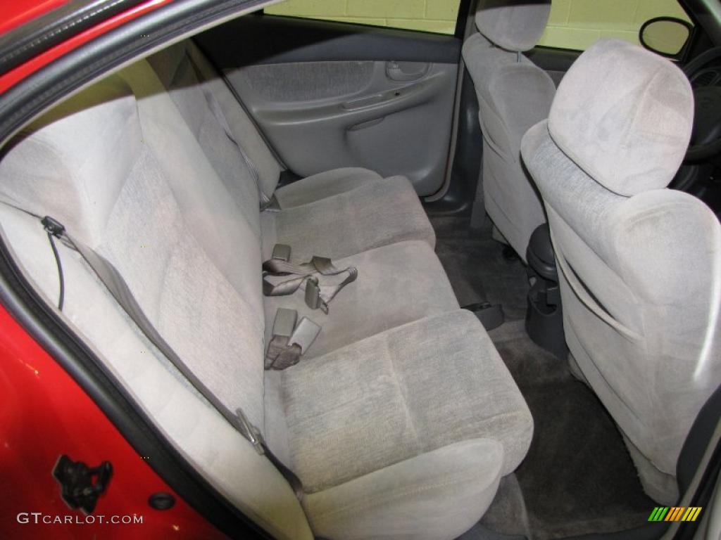2004 Alero GL1 Sedan - Bright Red / Pewter photo #12