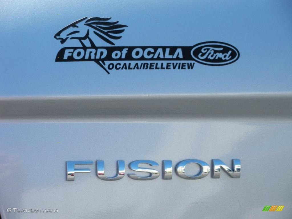 2010 Fusion SE V6 - Brilliant Silver Metallic / Charcoal Black photo #4