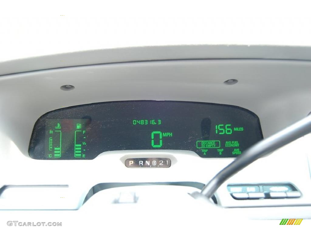 2004 Grand Marquis LS - Silver Birch Metallic / Light Flint photo #20