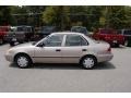 2000 Sandrift Metallic Toyota Corolla CE  photo #2