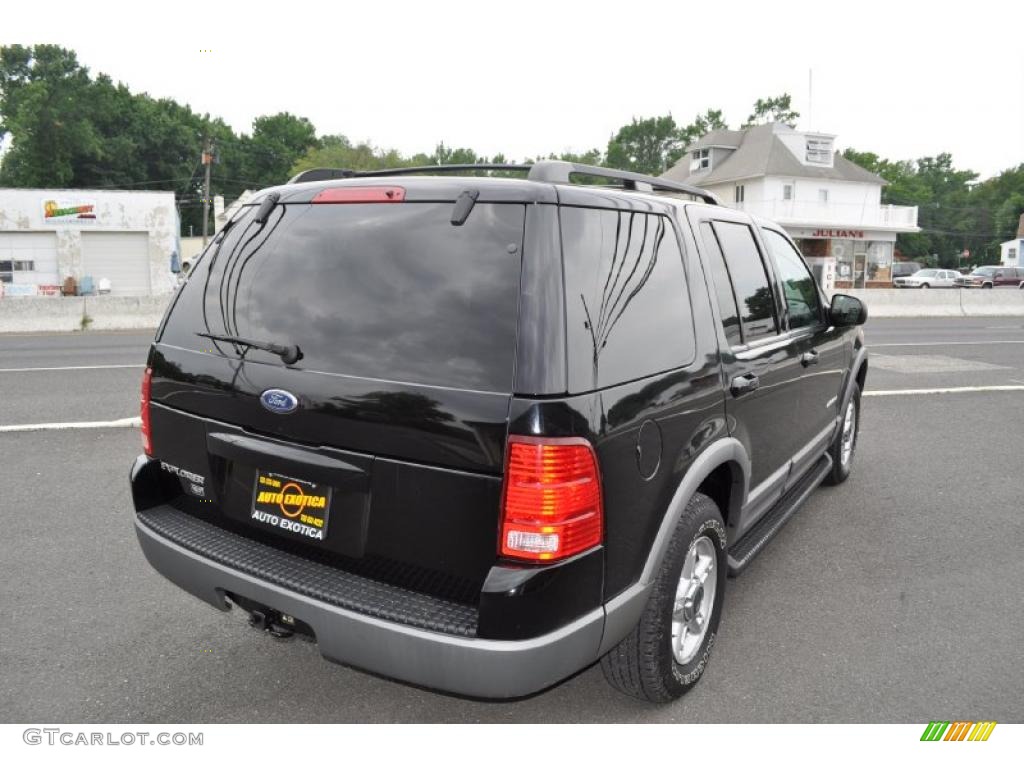 2002 Explorer XLT 4x4 - Black Clearcoat / Graphite photo #3