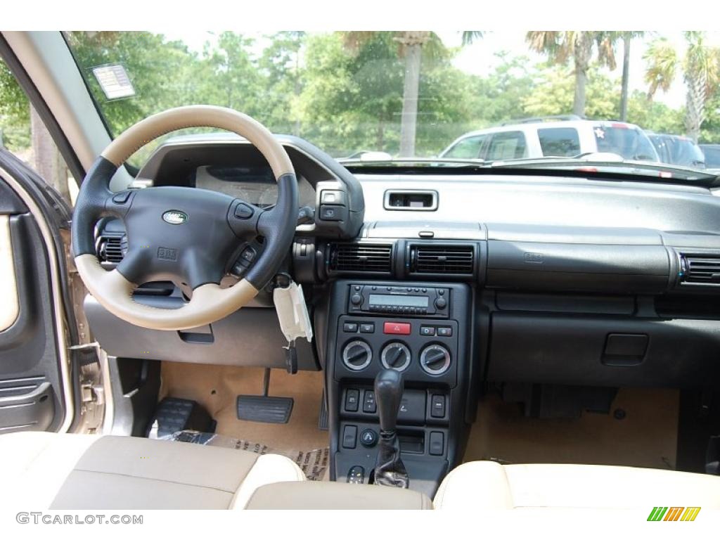 2003 Freelander HSE - White Gold Metallic / Alpaca Beige photo #3