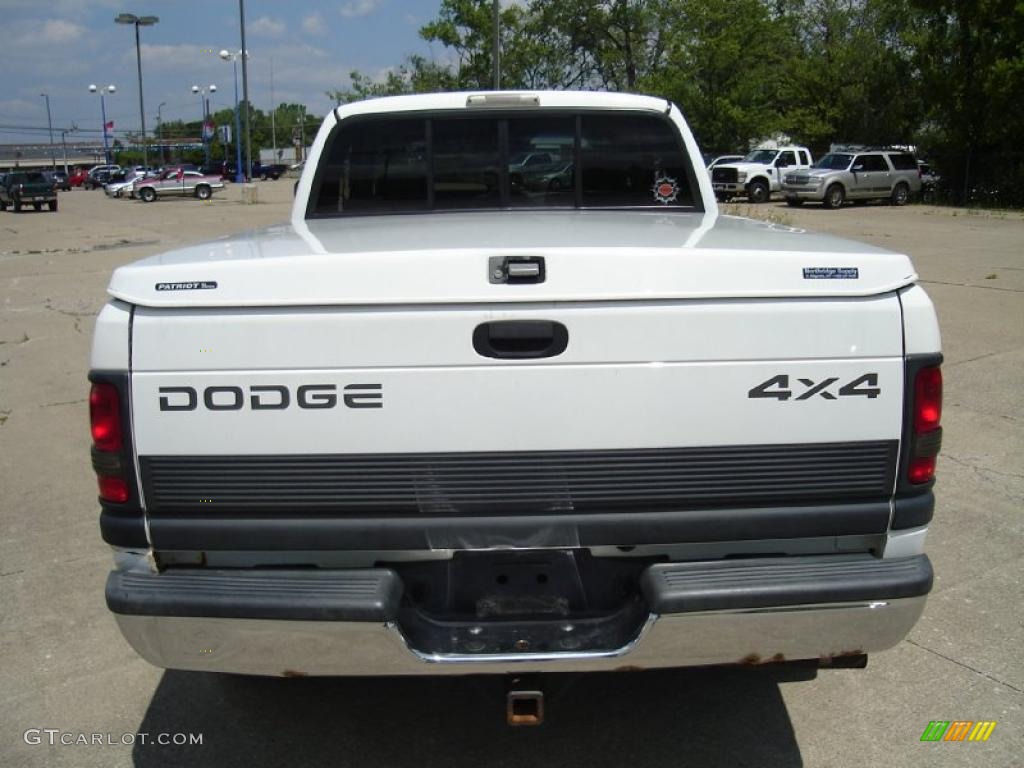 1997 Ram 1500 Laramie SLT Extended Cab 4x4 - Bright White / Mist Gray photo #4