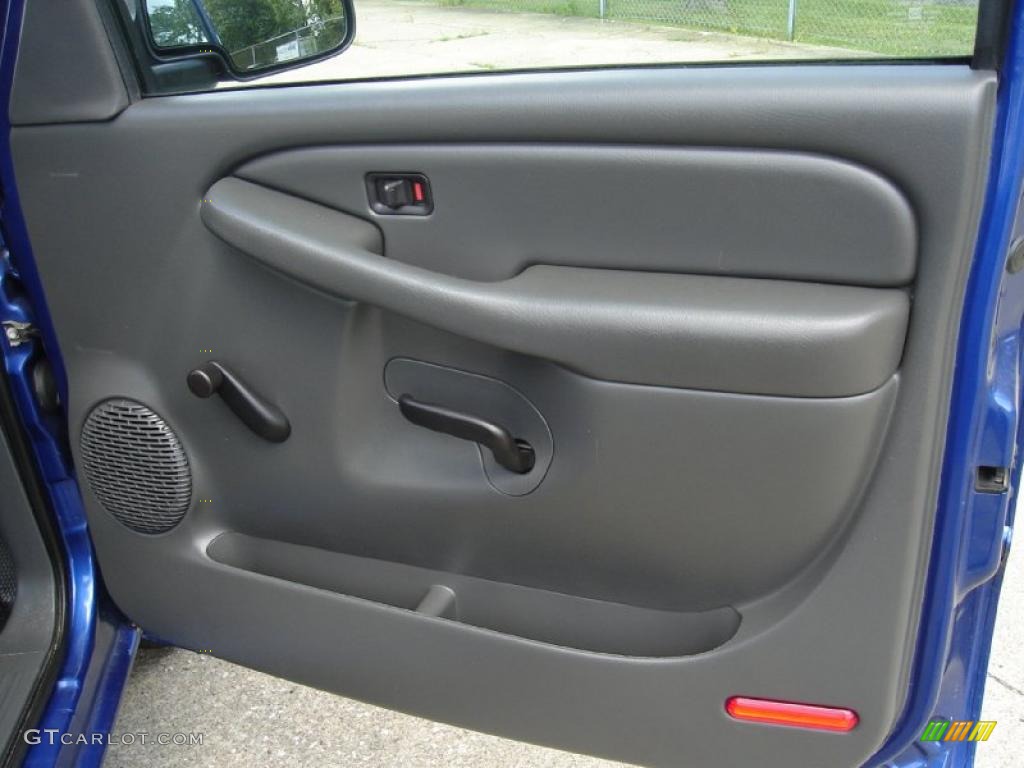 2004 Silverado 1500 Regular Cab - Arrival Blue Metallic / Medium Gray photo #15