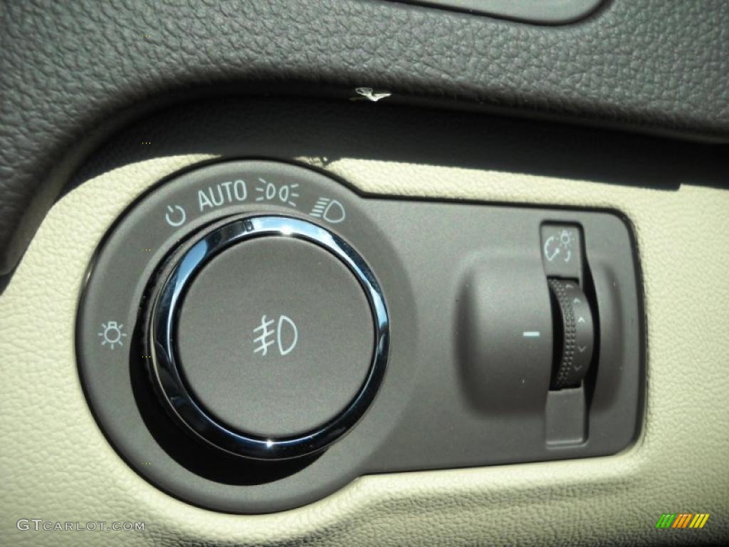 2011 Regal CXL - Granite Gray Metallic / Cashmere photo #17
