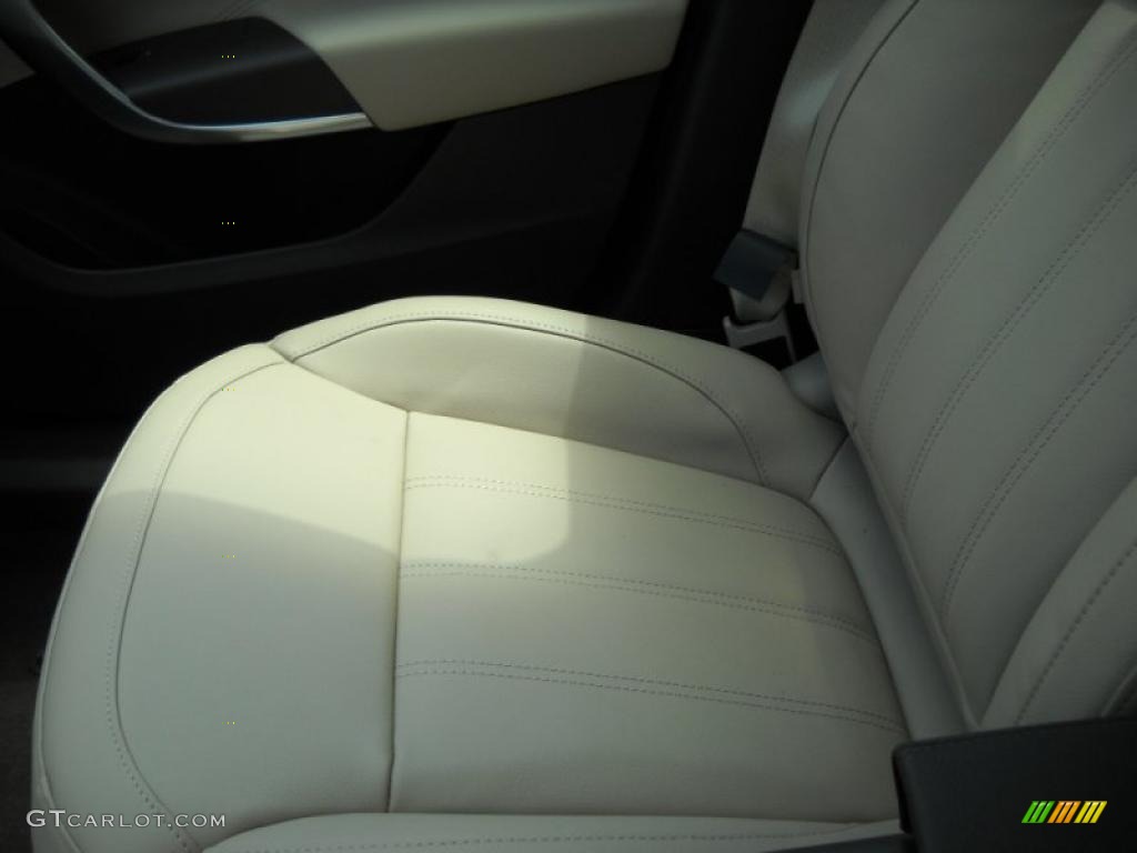 2011 Regal CXL - Granite Gray Metallic / Cashmere photo #24