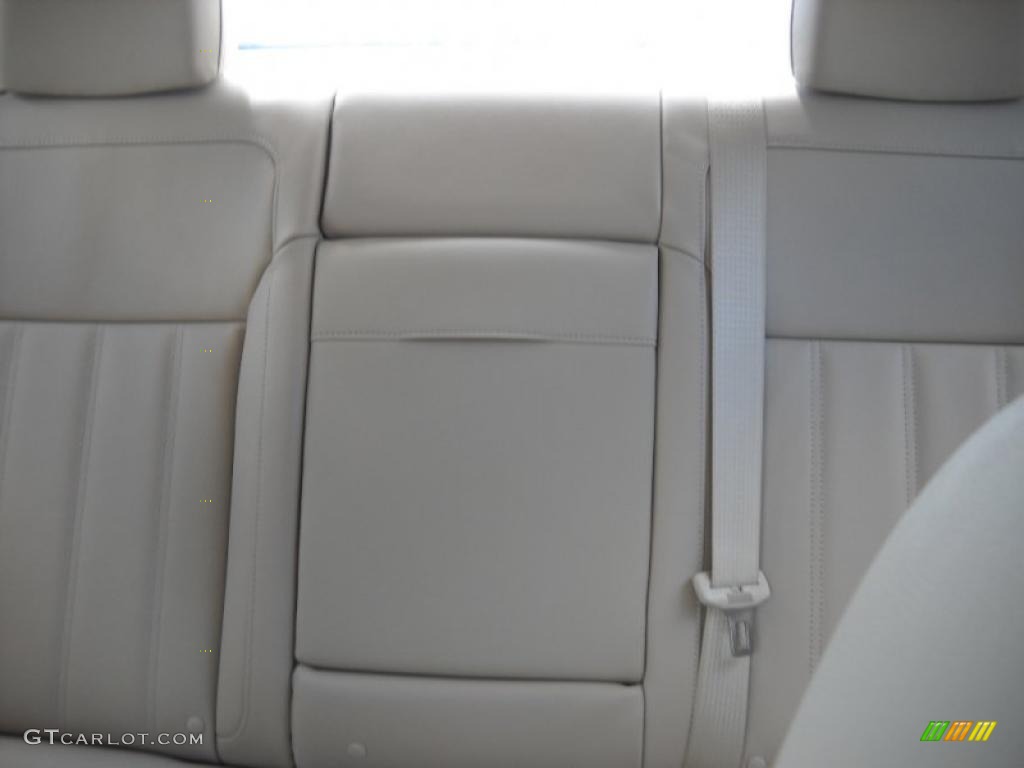 2011 Regal CXL - Granite Gray Metallic / Cashmere photo #25