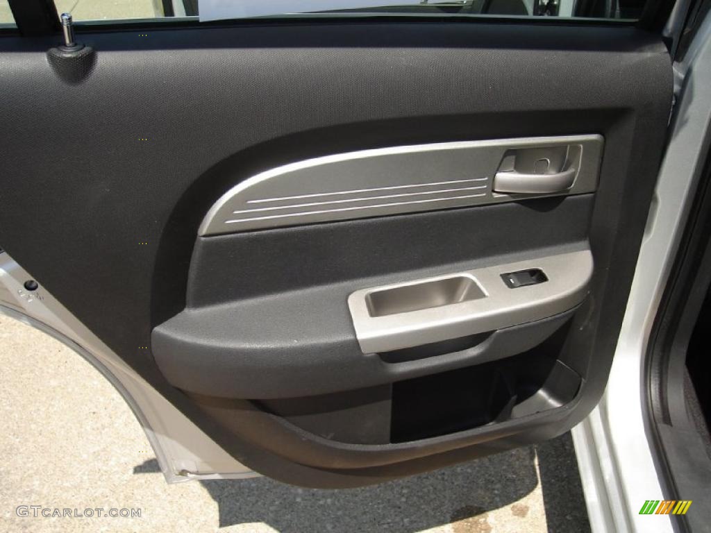 2009 Sebring LX Sedan - Bright Silver Metallic / Dark Slate Gray photo #20