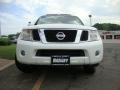 2008 Avalanche White Nissan Pathfinder SE 4x4  photo #2