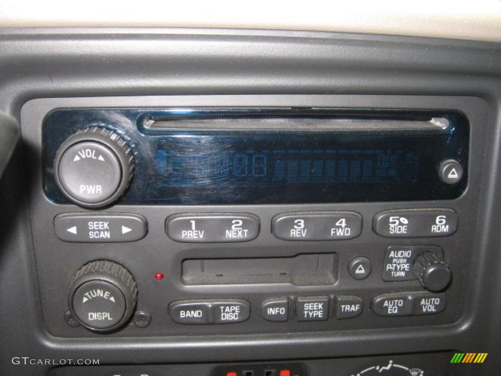 2004 Silverado 1500 Z71 Regular Cab 4x4 - Sandstone Metallic / Tan photo #23