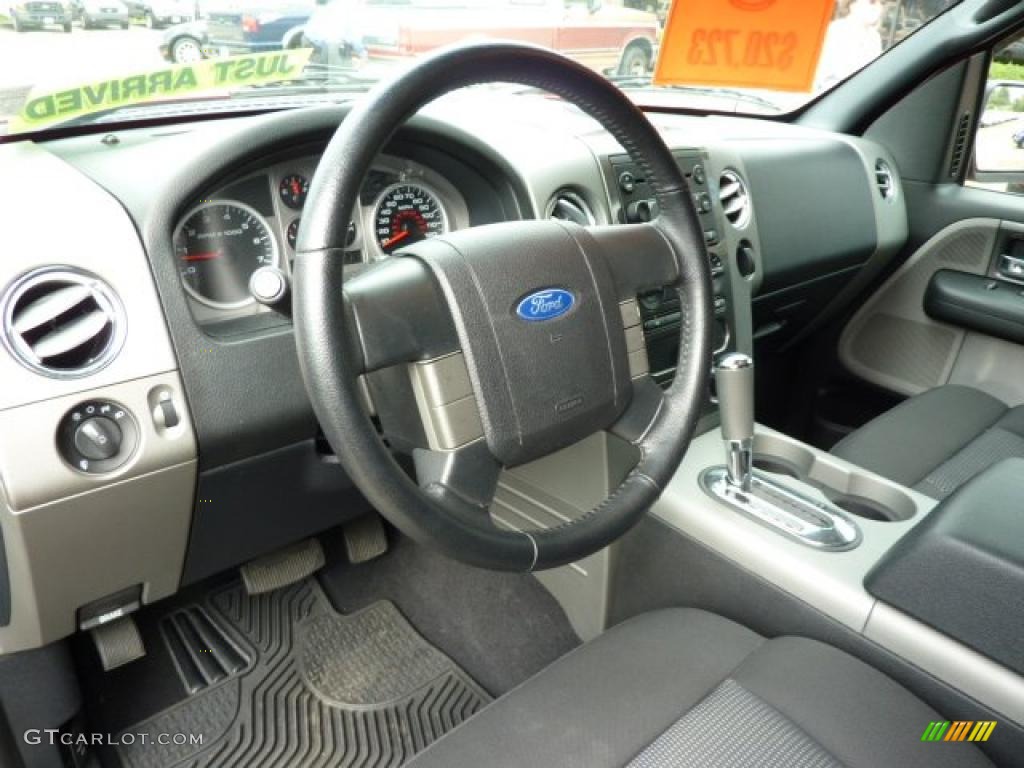 2006 F150 FX4 SuperCrew 4x4 - Bright Red / Medium/Dark Flint photo #11