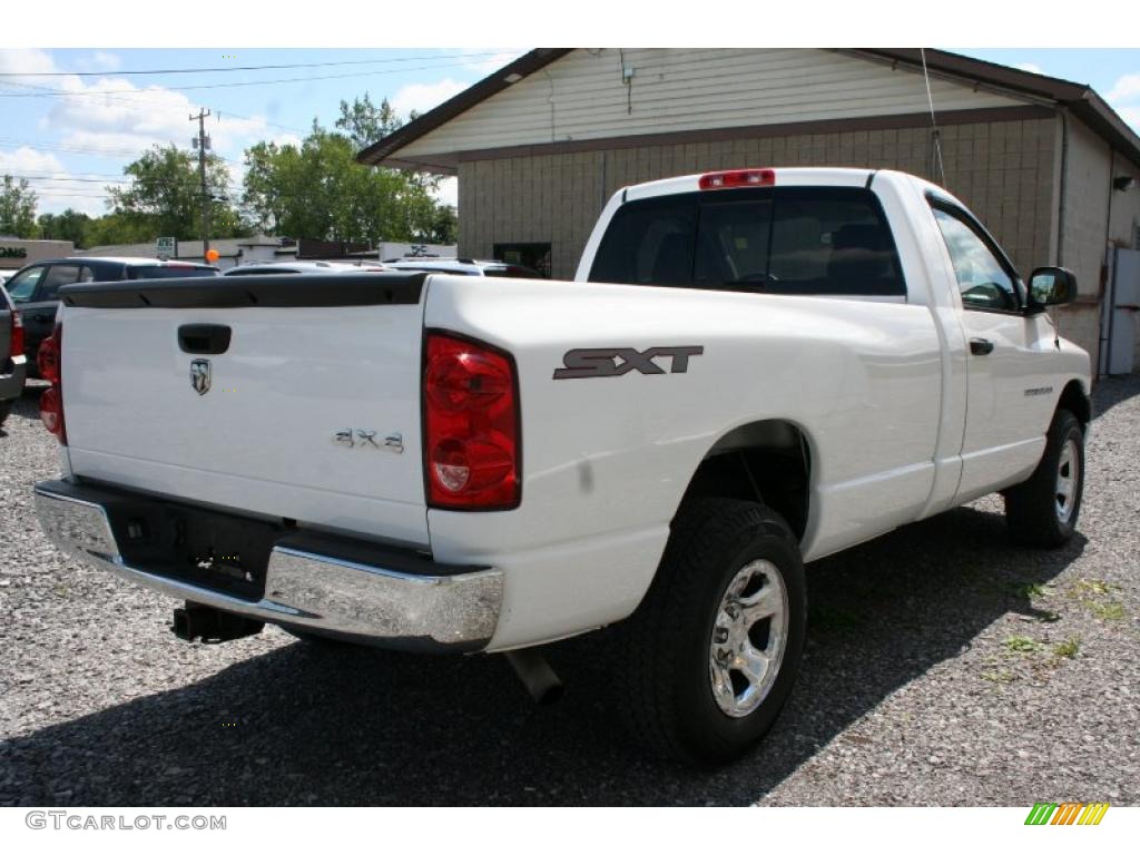 2007 Ram 1500 SXT Regular Cab 4x4 - Bright White / Medium Slate Gray photo #2