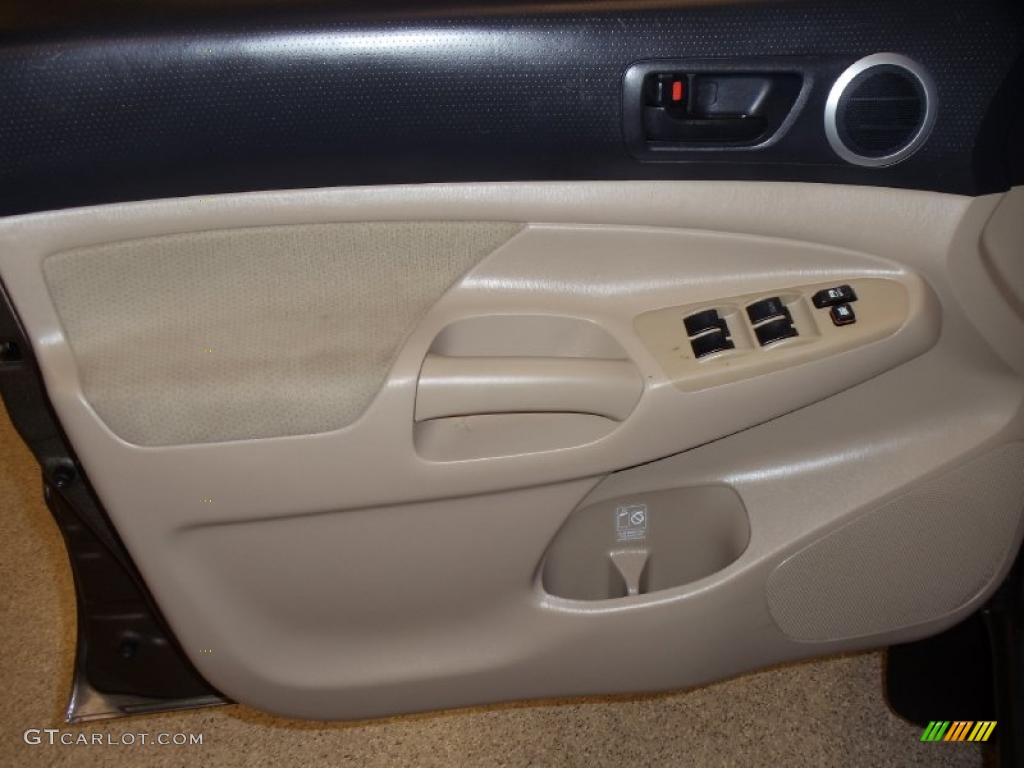 2010 Tacoma V6 SR5 PreRunner Double Cab - Pyrite Mica / Sand Beige photo #19