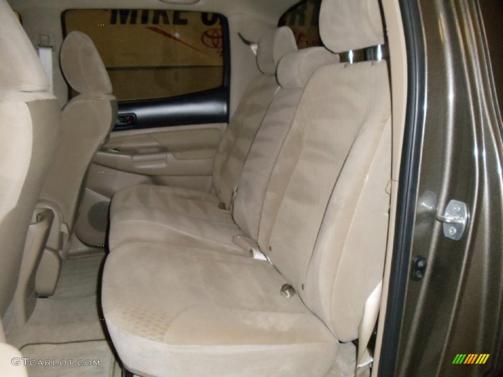 2010 Tacoma V6 SR5 PreRunner Double Cab - Pyrite Mica / Sand Beige photo #25