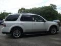 2007 Winter White Saab 9-7X 4.2i  photo #7