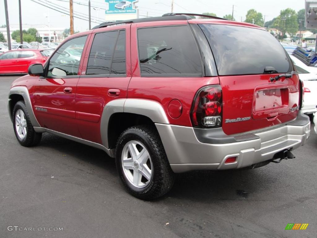 2003 TrailBlazer LTZ 4x4 - Majestic Red Metallic / Medium Pewter photo #4