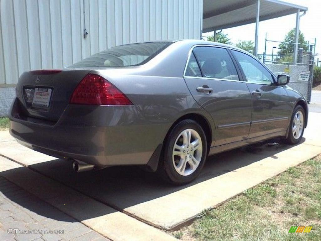 2007 Accord EX Sedan - Carbon Bronze Pearl / Ivory photo #16