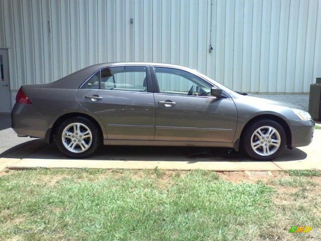 2007 Accord EX Sedan - Carbon Bronze Pearl / Ivory photo #17