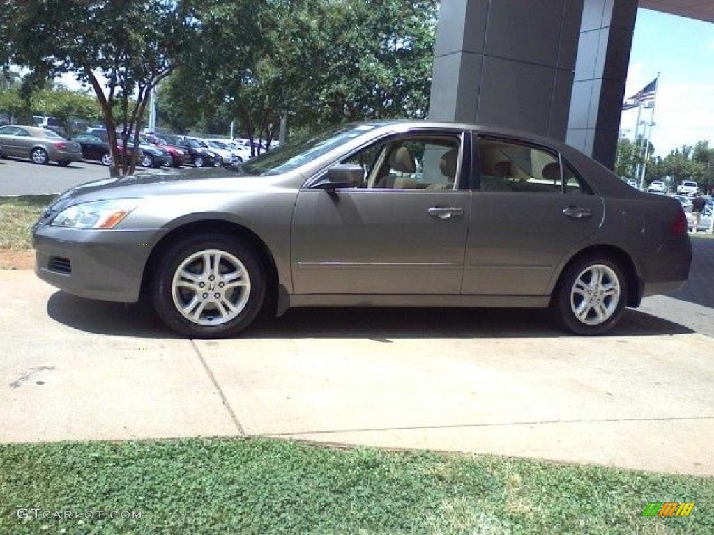 2007 Accord EX Sedan - Carbon Bronze Pearl / Ivory photo #18