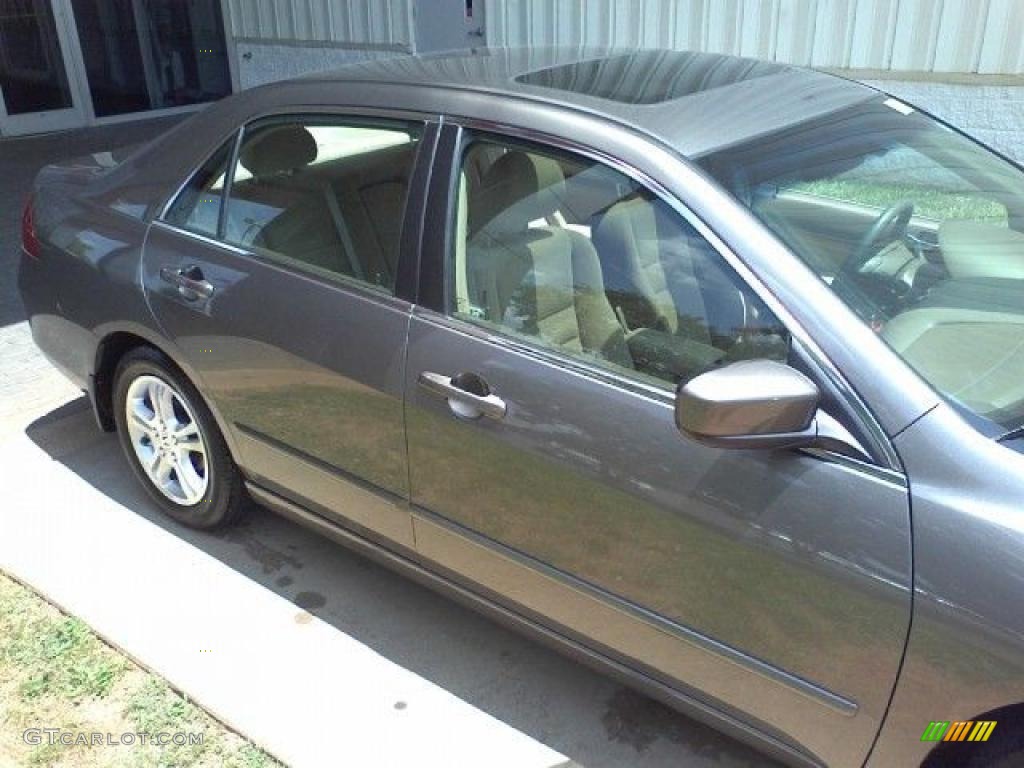 2007 Accord EX Sedan - Carbon Bronze Pearl / Ivory photo #21