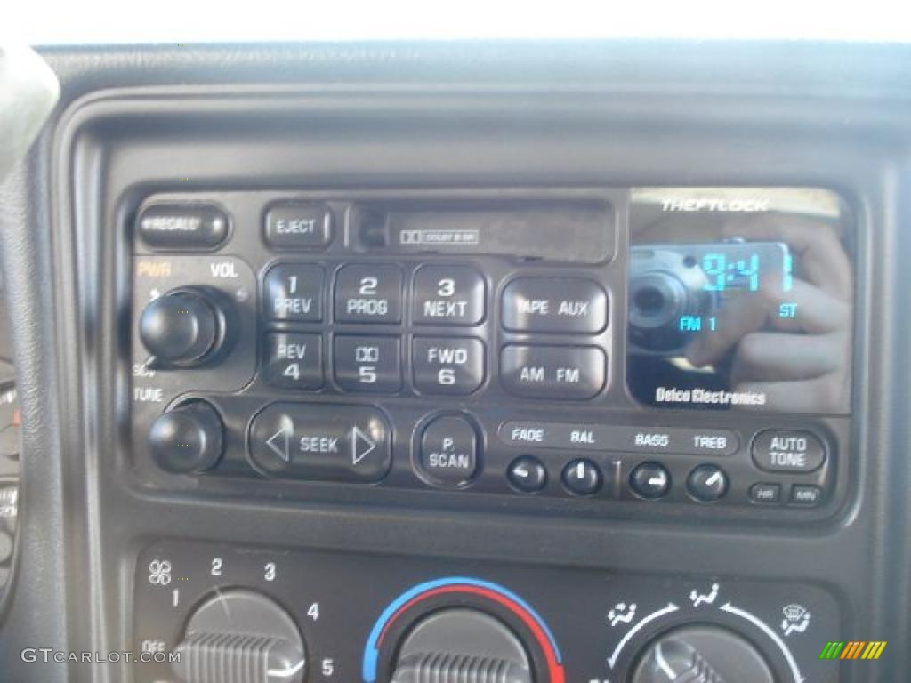 1999 Silverado 1500 LS Extended Cab 4x4 - Victory Red / Graphite photo #22