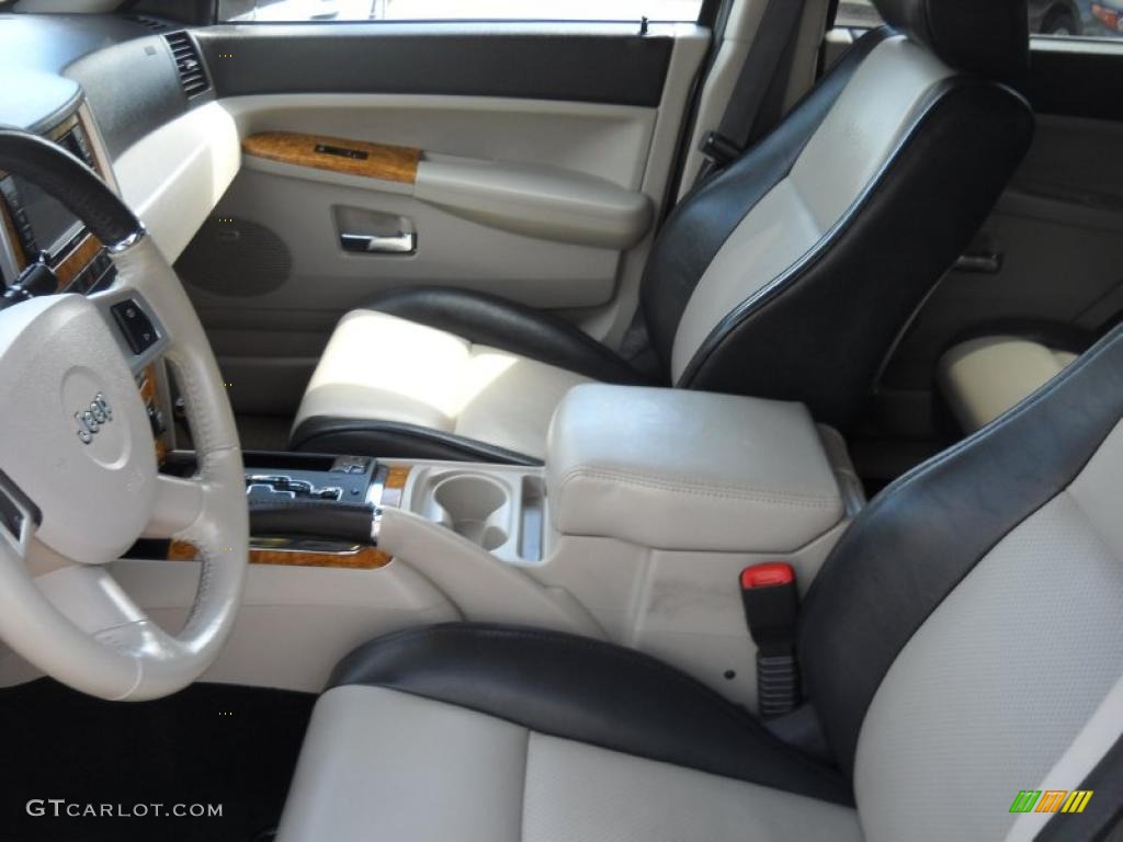 2008 Grand Cherokee Limited 4x4 - Bright Silver Metallic / Dark Slate Gray/Light Graystone photo #8