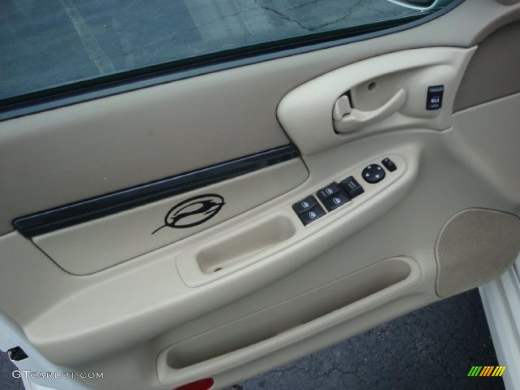 2005 Impala LS - White / Neutral Beige photo #16