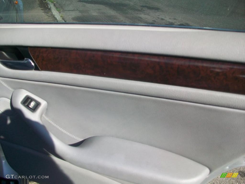 2002 3 Series 330i Sedan - Titanium Silver Metallic / Black photo #10