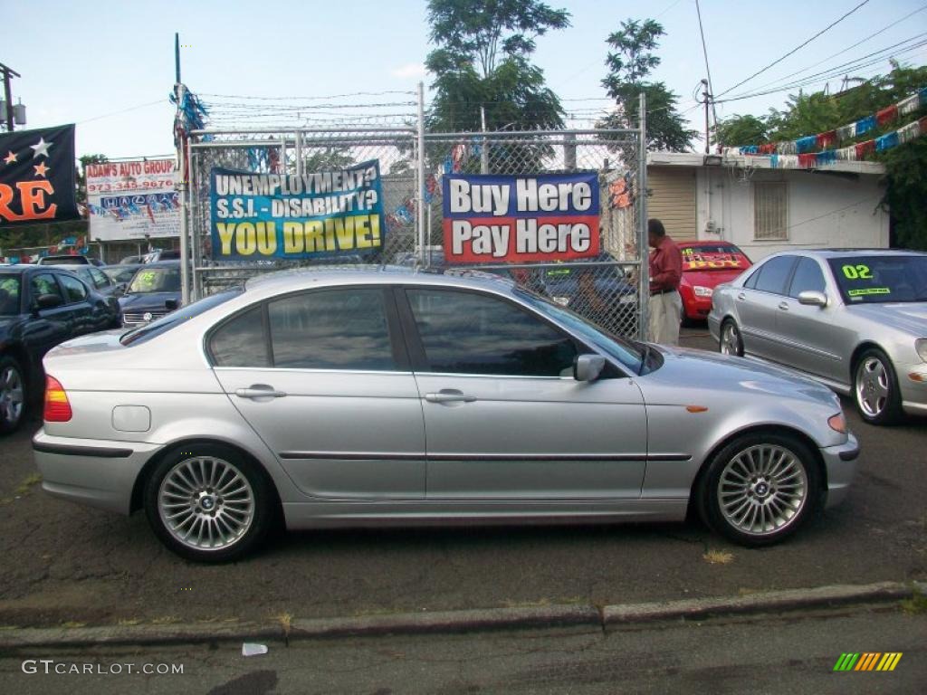 2002 3 Series 330i Sedan - Titanium Silver Metallic / Black photo #18