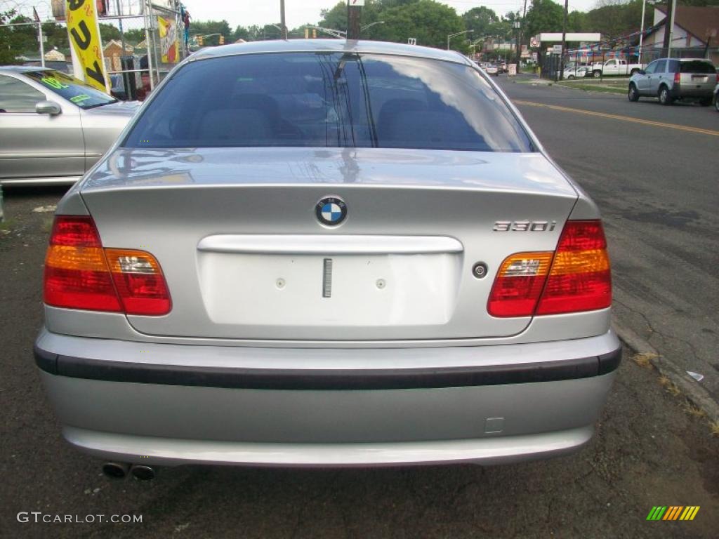 2002 3 Series 330i Sedan - Titanium Silver Metallic / Black photo #20