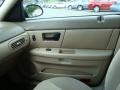 2007 Gold Ash Metallic Ford Taurus SE  photo #18