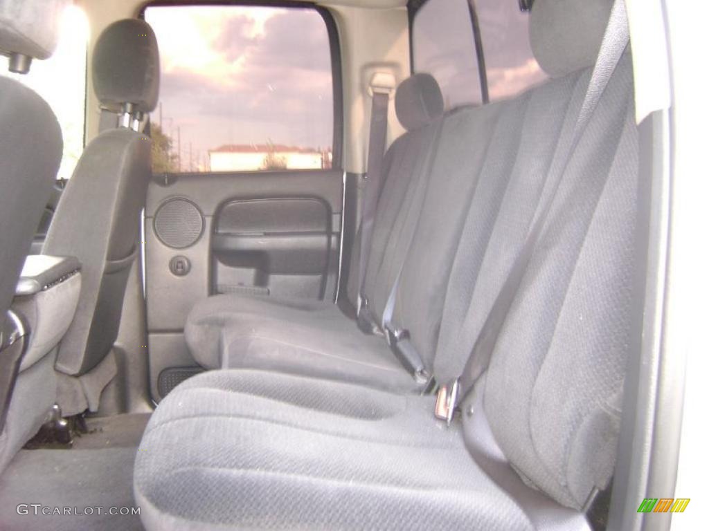 2005 Ram 1500 SLT Quad Cab - Bright Silver Metallic / Dark Slate Gray photo #20