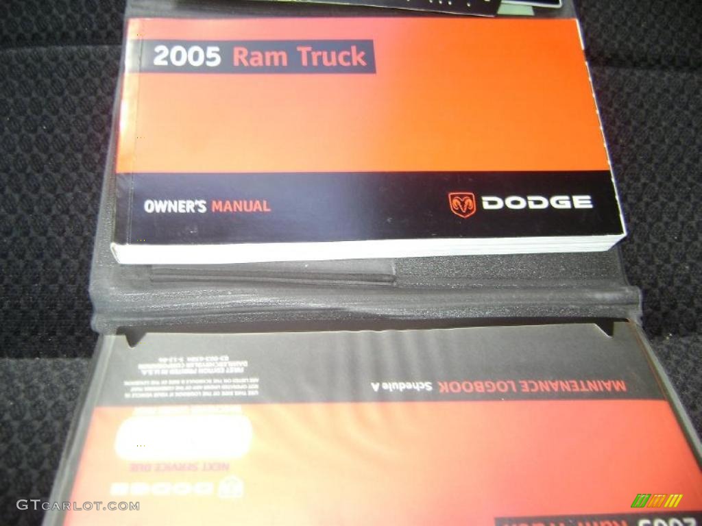 2005 Ram 1500 SLT Quad Cab - Bright Silver Metallic / Dark Slate Gray photo #27