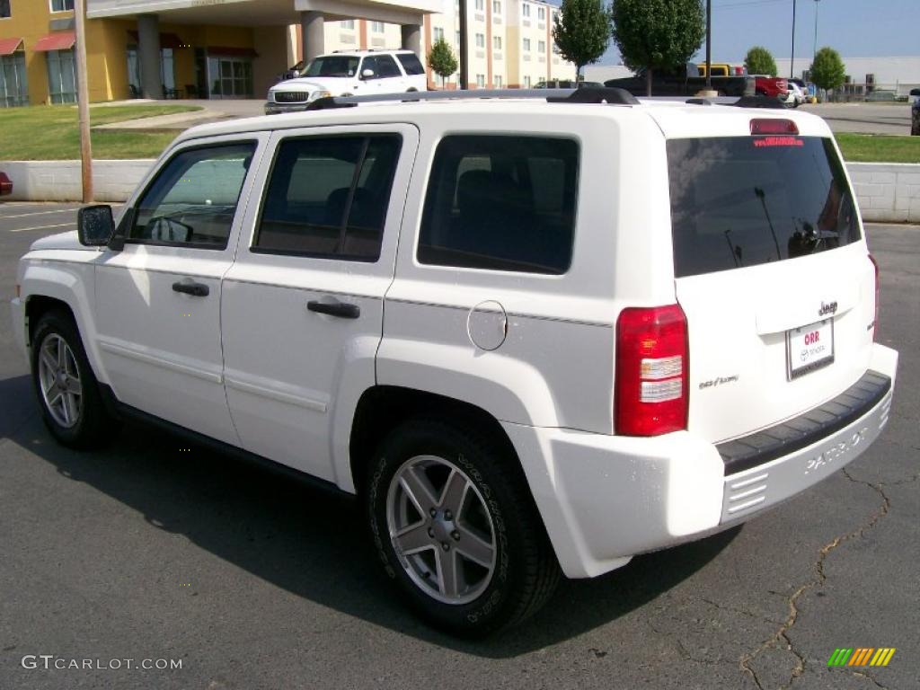 2007 Patriot Limited - Stone White / Pastel Pebble Beige photo #3