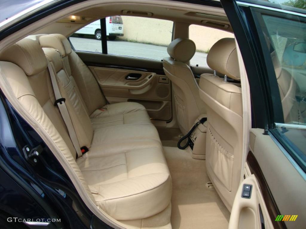 2001 7 Series 740i Sedan - Orient Blue Metallic / Sand Beige photo #25