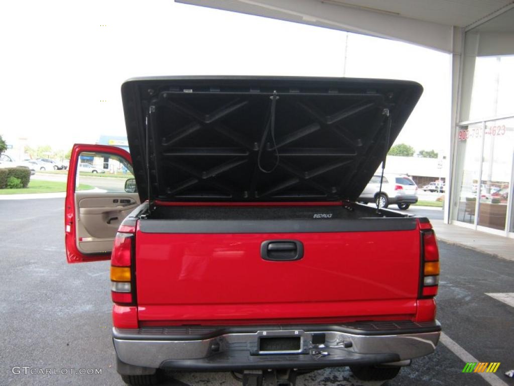 2006 Sierra 1500 SLT Crew Cab - Fire Red / Pewter photo #17