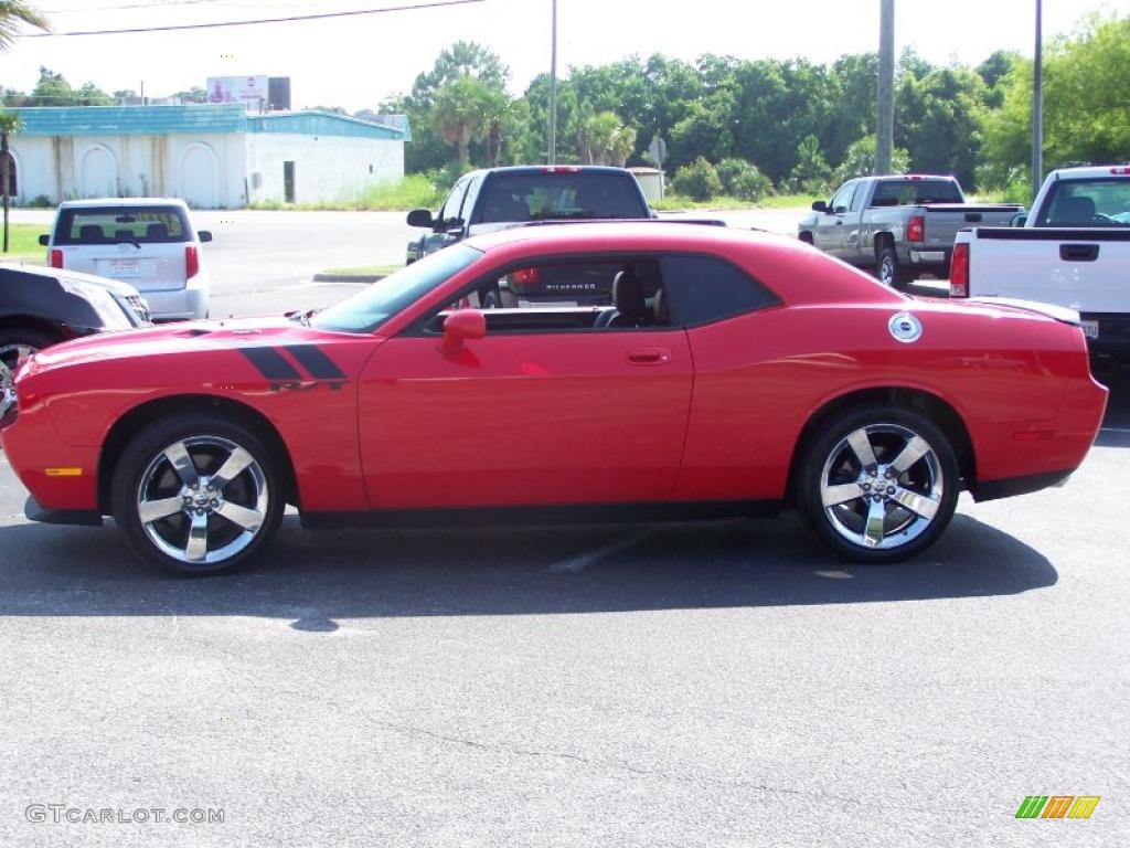 2009 Challenger R/T - TorRed / Dark Slate Gray photo #1