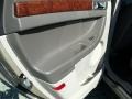Linen Gold Metallic Pearl - Pacifica Touring Photo No. 16