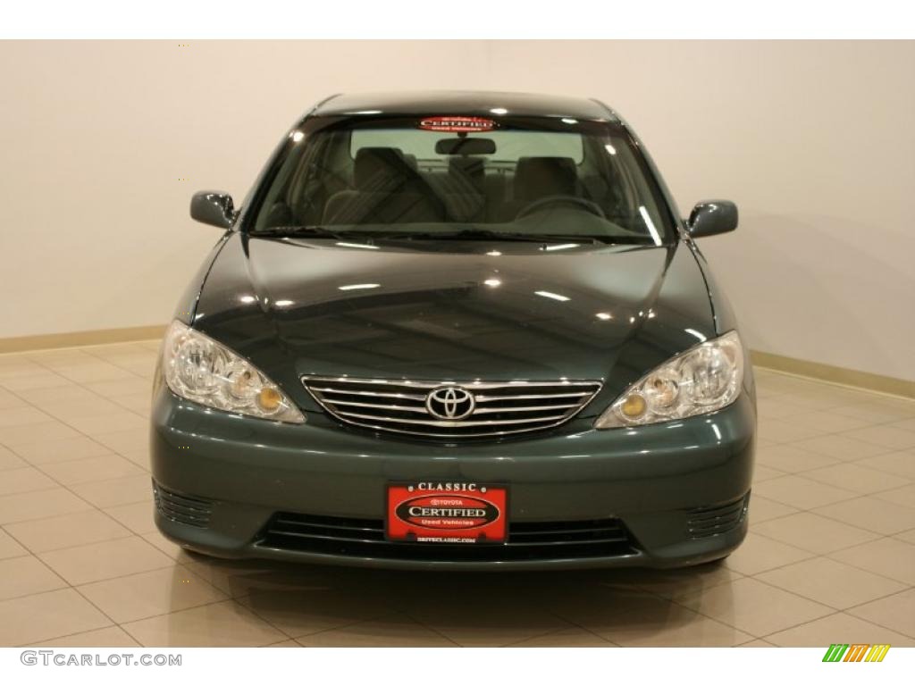2006 Camry LE - Aspen Green Pearl / Stone Gray photo #2