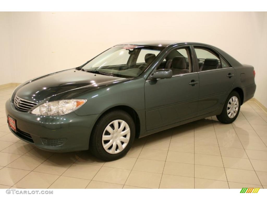 2006 Camry LE - Aspen Green Pearl / Stone Gray photo #3