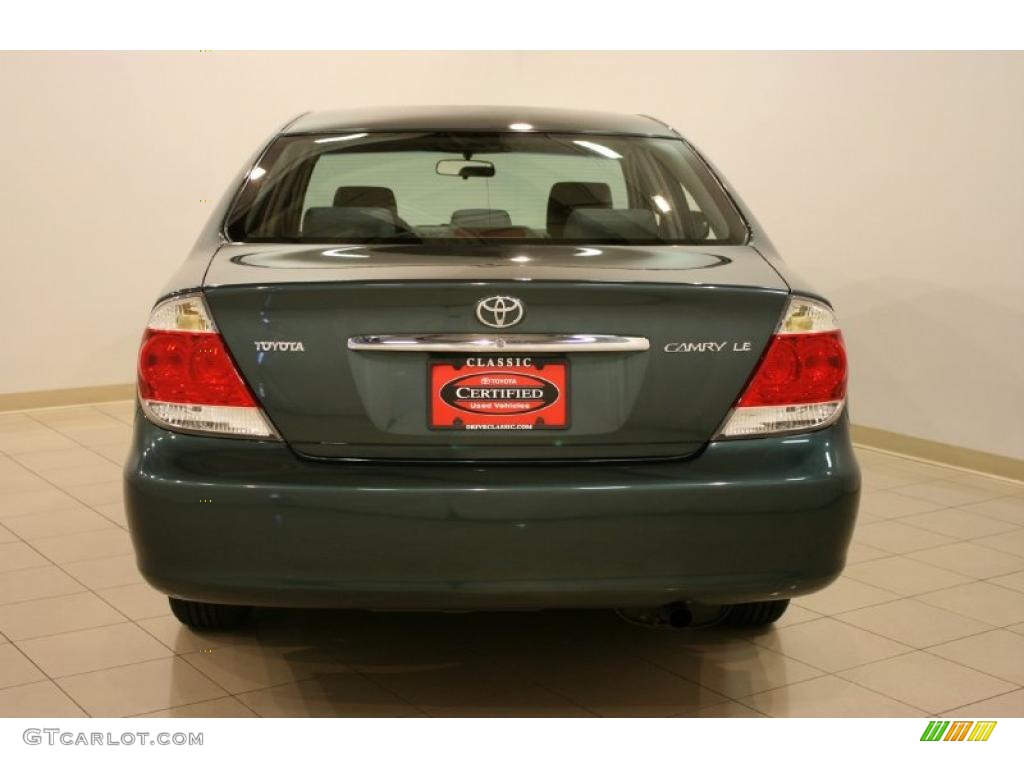 2006 Camry LE - Aspen Green Pearl / Stone Gray photo #6