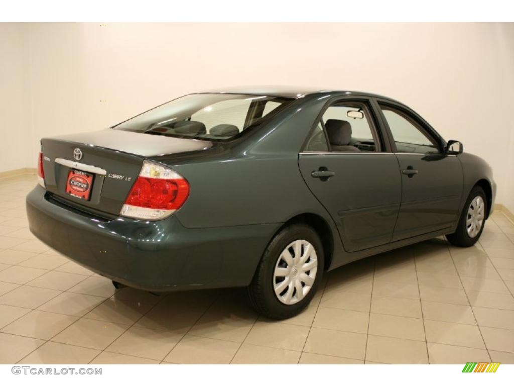 2006 Camry LE - Aspen Green Pearl / Stone Gray photo #7