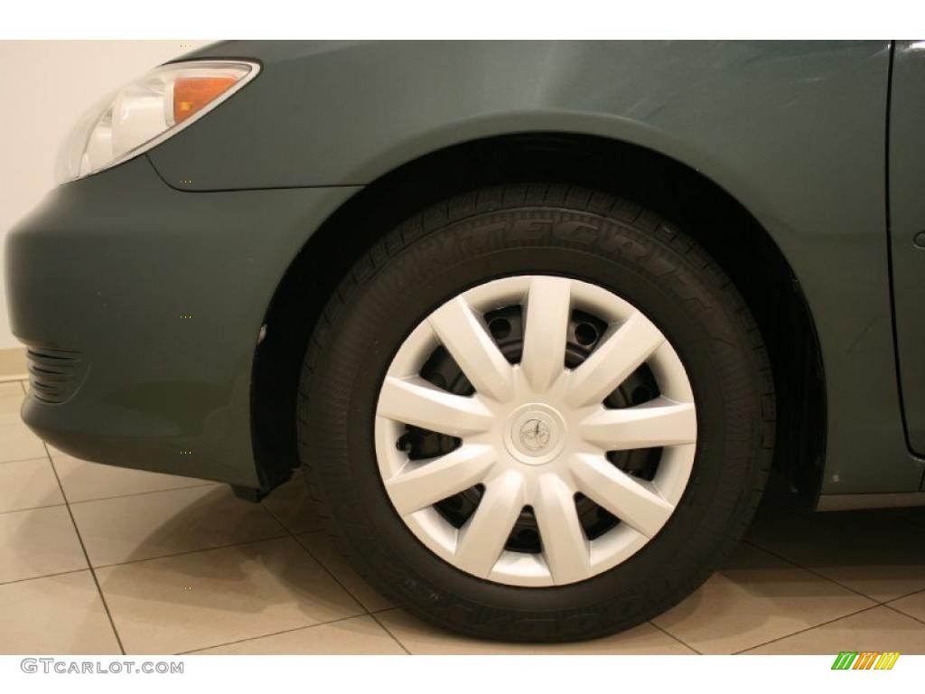 2006 Camry LE - Aspen Green Pearl / Stone Gray photo #25