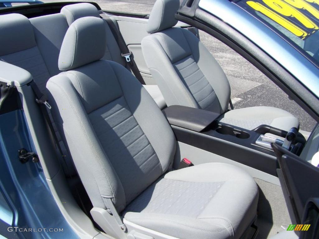 2005 Mustang GT Deluxe Convertible - Windveil Blue Metallic / Light Graphite photo #20