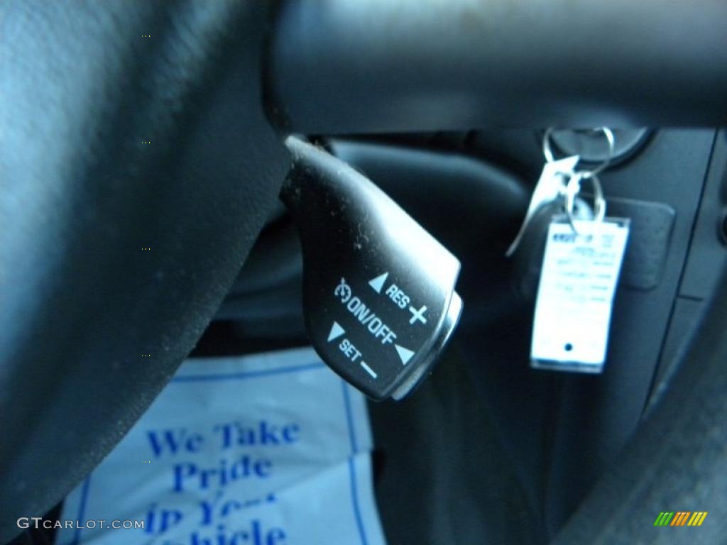 2005 Grand Prix Sedan - Galaxy Silver Metallic / Parchment/Dark Pewter photo #19